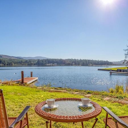 Regatta Park Lake House Lincoln City Exterior foto