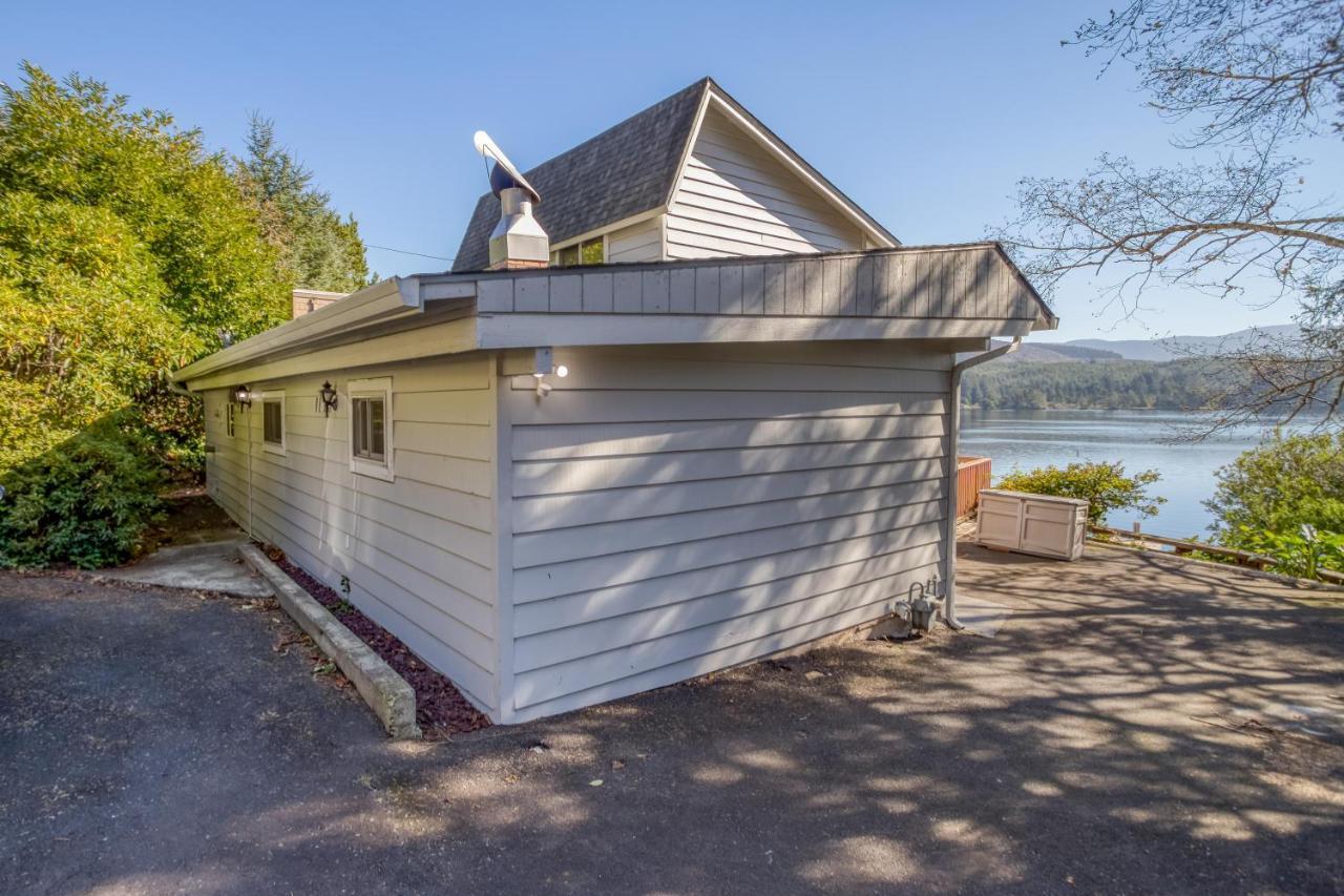 Regatta Park Lake House Lincoln City Exterior foto
